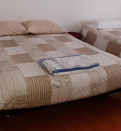Abril Apartment